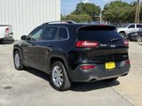 Used 2016 Jeep Cherokee Limited image 5