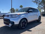 Used 2018 Kia Soul ! image 2