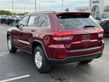 Used 2020 Jeep Grand Cherokee Laredo image 5
