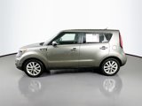 Used 2017 Kia Soul + image 5