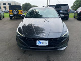 Used 2023 Hyundai Elantra SEL image 3