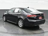Used 2022 Toyota Corolla LE image 3