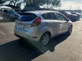Used 2017 Ford Fiesta SE image 3