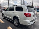 Used 2014 Toyota Sequoia Platinum image 4