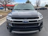 Used 2023 Ford Expedition Max XLT image 3