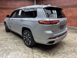 Used 2021 Jeep Grand Cherokee L Overland w/ Luxury Tech Group IV image 3