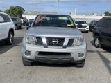 Used 2017 Nissan Frontier SV image 2