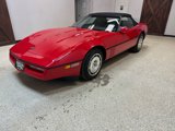 Used 1986 Chevrolet Corvette Convertible image 3