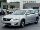 Used 2015 Nissan Altima 2.5 S w/ Sport Value Package image 2