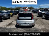 Used 2017 Kia Soul + image 6