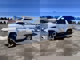Used 2016 Chevrolet Suburban LT image 6