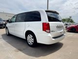 Used 2017 Dodge Grand Caravan SE w/ UConnect Hands-Free Group image 5