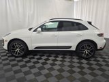Certified 2025 Porsche Macan image 2