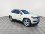Used 2020 Jeep Compass Latitude image 2