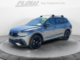 Certified 2024 Volkswagen Tiguan SE R-Line image 3