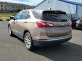 Used 2018 Chevrolet Equinox LT image 3