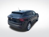 Used 2024 Chevrolet Trax LS w/ LS Convenience Package image 3