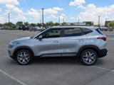 Used 2021 Kia Seltos SX image 2