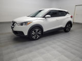Used 2020 Nissan Kicks SV image 2