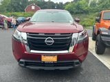 Used 2022 Nissan Pathfinder SV image 2