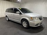 Used 2011 Chrysler Town & Country Touring image 3