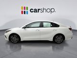 Used 2022 Kia Forte GT-Line image 2
