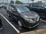 Used 2015 Nissan Rogue SV w/ SV Premium Package image 2