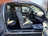 Used 2015 Toyota Tacoma 4x4 Access Cab image 6