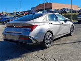 New 2025 Hyundai Elantra SEL image 4