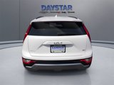 Used 2023 Kia Niro EX Touring image 5