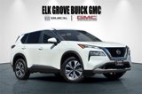 Used 2022 Nissan Rogue SV image 2