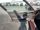 Used 2024 Nissan Altima 2.5 SV image 2