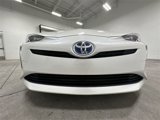 Used 2016 Toyota Prius Two image 2