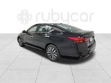 Used 2023 Nissan Altima 2.5 SV image 3