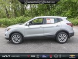 Used 2020 Nissan Rogue Sport S w/ Appearance Package image 2