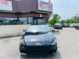 Used 2022 Hyundai Elantra SE image 2