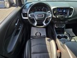Used 2023 GMC Terrain SLT image 3