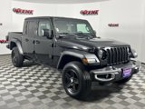 Used 2023 Jeep Gladiator Sport image 2