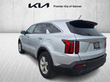 Used 2022 Kia Sorento LX image 3