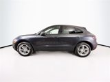 Certified 2021 Porsche Macan image 2