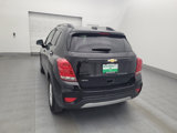 Used 2019 Chevrolet Trax LT w/ LT Convenience Package image 6