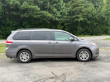 Used 2014 Toyota Sienna XLE image 3
