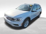 Used 2018 Volkswagen Tiguan S image 2