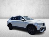 Used 2024 Volkswagen Tiguan SE image 3