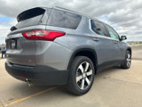 Used 2021 Chevrolet Traverse LT w/ LT Premium Package image 6