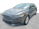 Used 2016 Ford Fusion SE w/ SE Cold Weather Package image 4