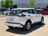 Used 2022 Nissan Kicks S image 4