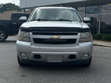 Used 2011 Chevrolet Avalanche LS w/ Convenience Package image 2