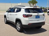 Used 2023 Jeep Compass Latitude image 4