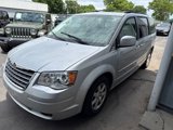 Used 2008 Chrysler Town & Country Touring image 5